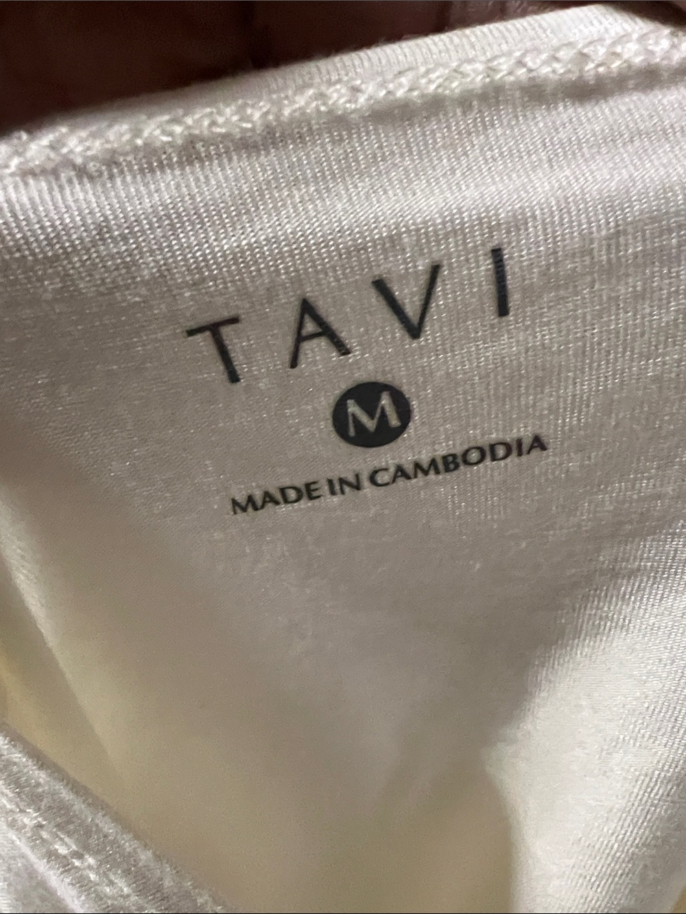 TAVI Breezy Tank in Sand M - Picture 6 of 10
